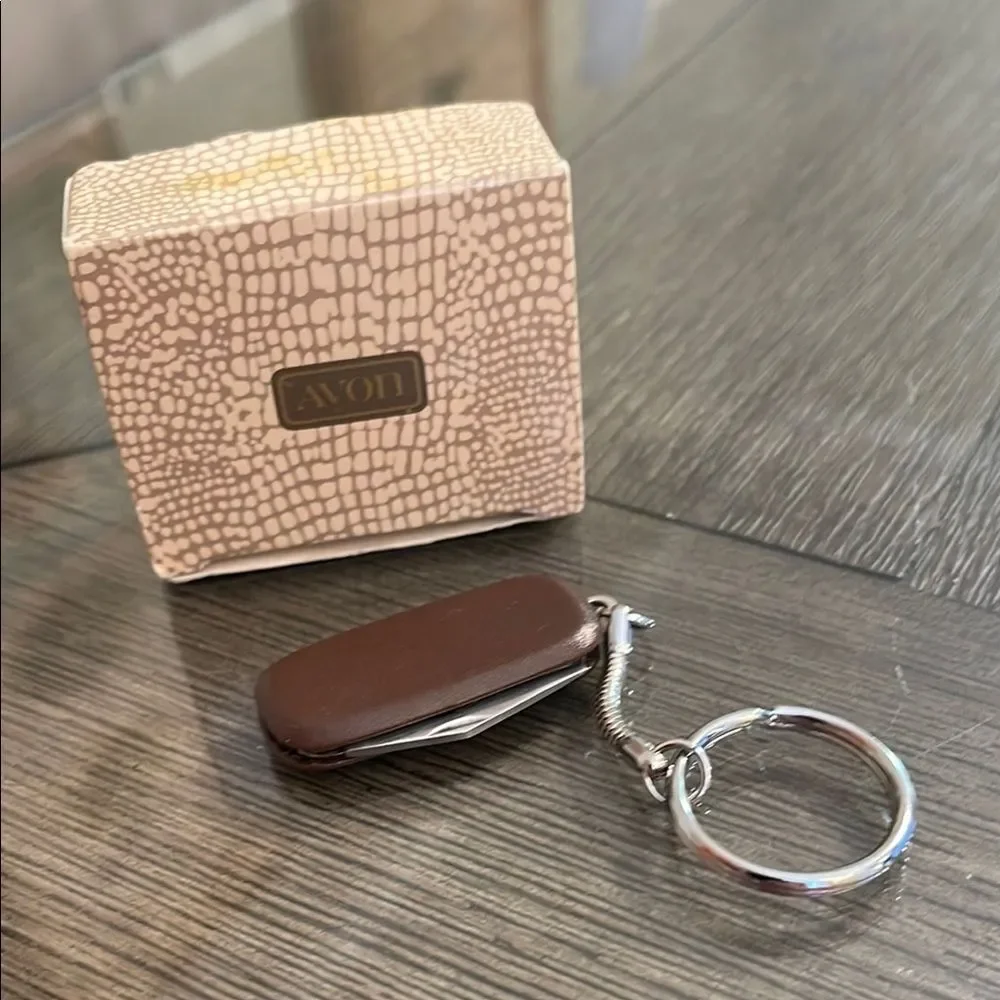 Vintage 1983 Avon Pocket Penknife Keychain Brown Simulated Leather